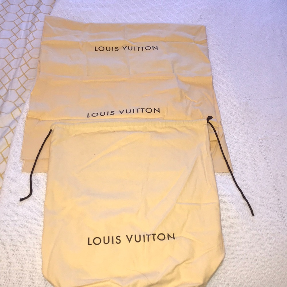 Auth LV dust bags size GM and MM